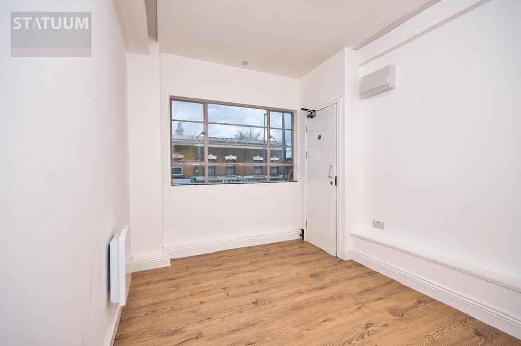 High Road Leytonstone, Leytonstone, Stratford, London, E11 1 bed
