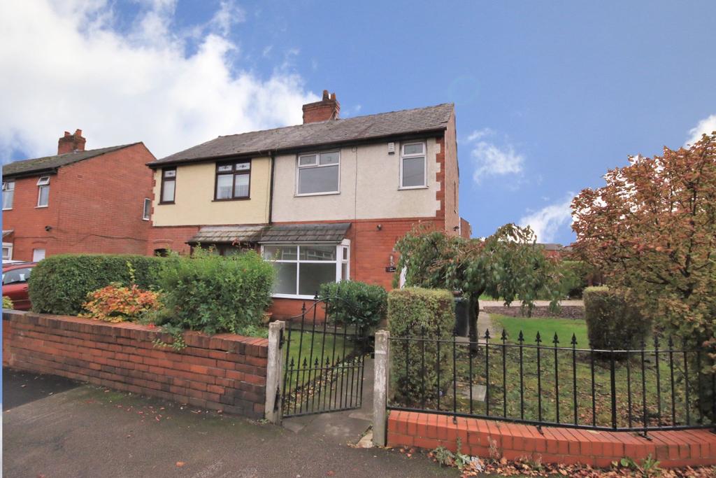 Normanby Street, Wigan, WN5 3 bed semidetached house £650 pcm (£150 pw)