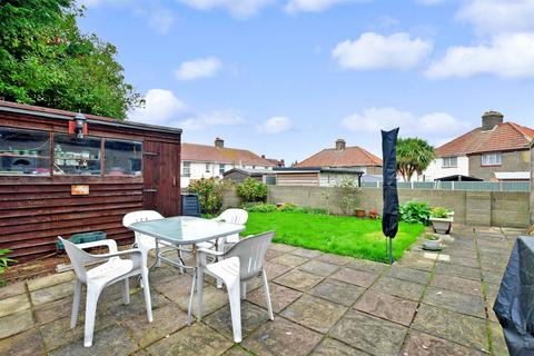 107 Cowdray Square, Deal, CT14 9EU