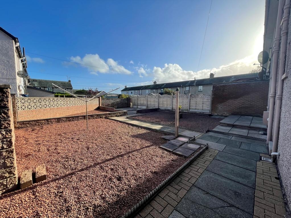 6 Hamilton Avenue, Dumfries, DG2 7 LW - Braidwoods