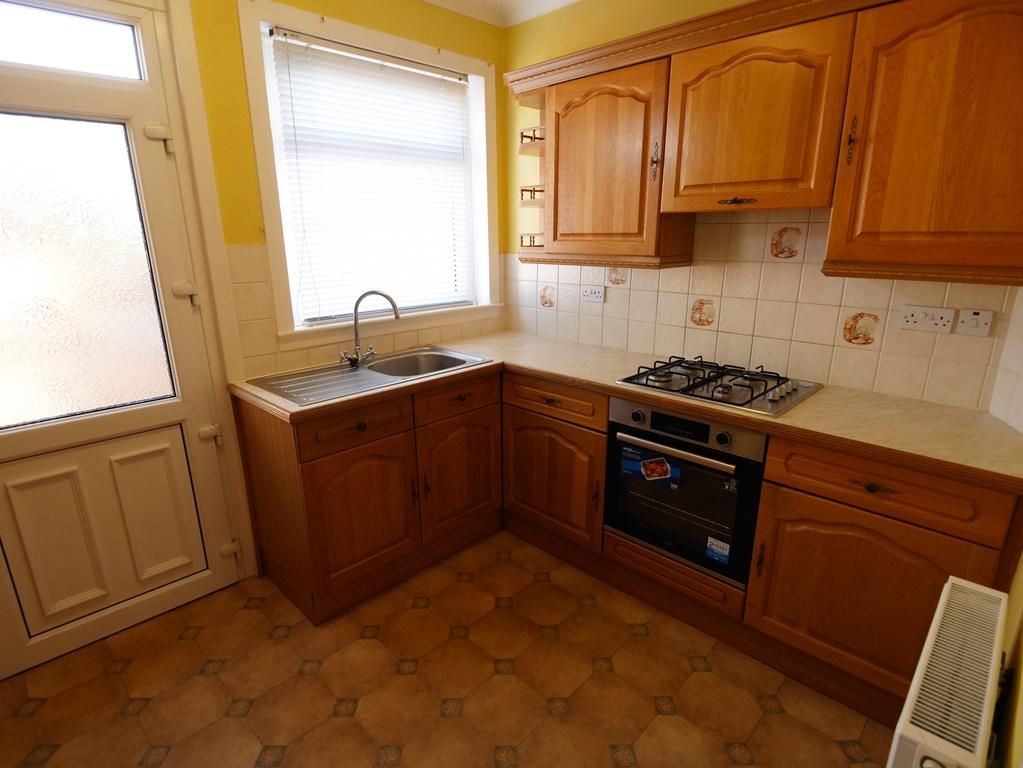 6 Hamilton Avenue, Dumfries, DG2 7 LW - Braidwoods