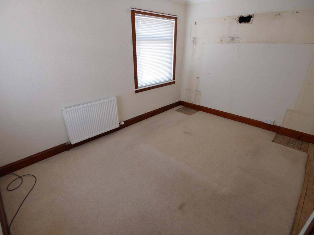 6 Hamilton Avenue, Dumfries, DG2 7 LW - Braidwoods