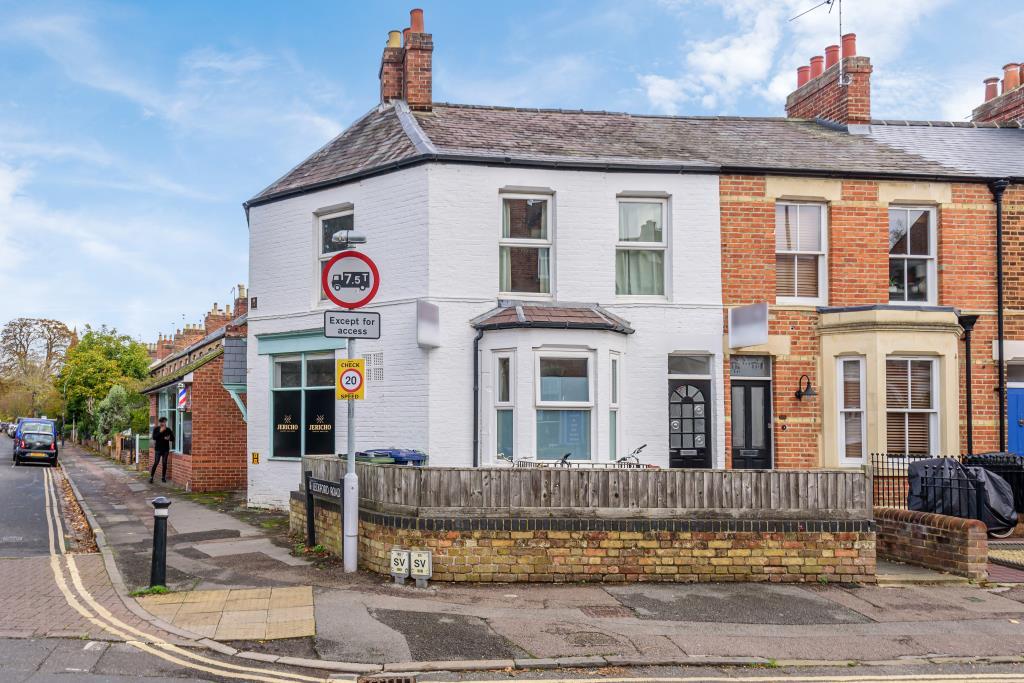 Jericho, Oxford, OX2 4 bed terraced house for sale £750,000