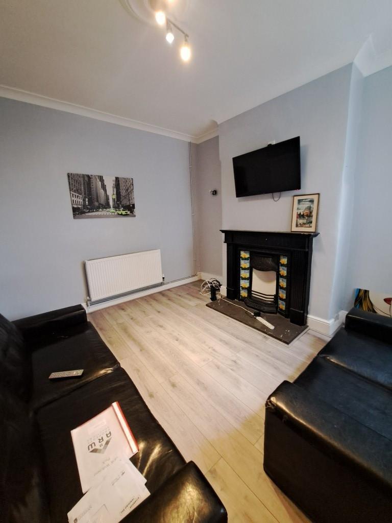 Langton Road, Liverpool, Merseyside, L15 4 bed terraced house £476