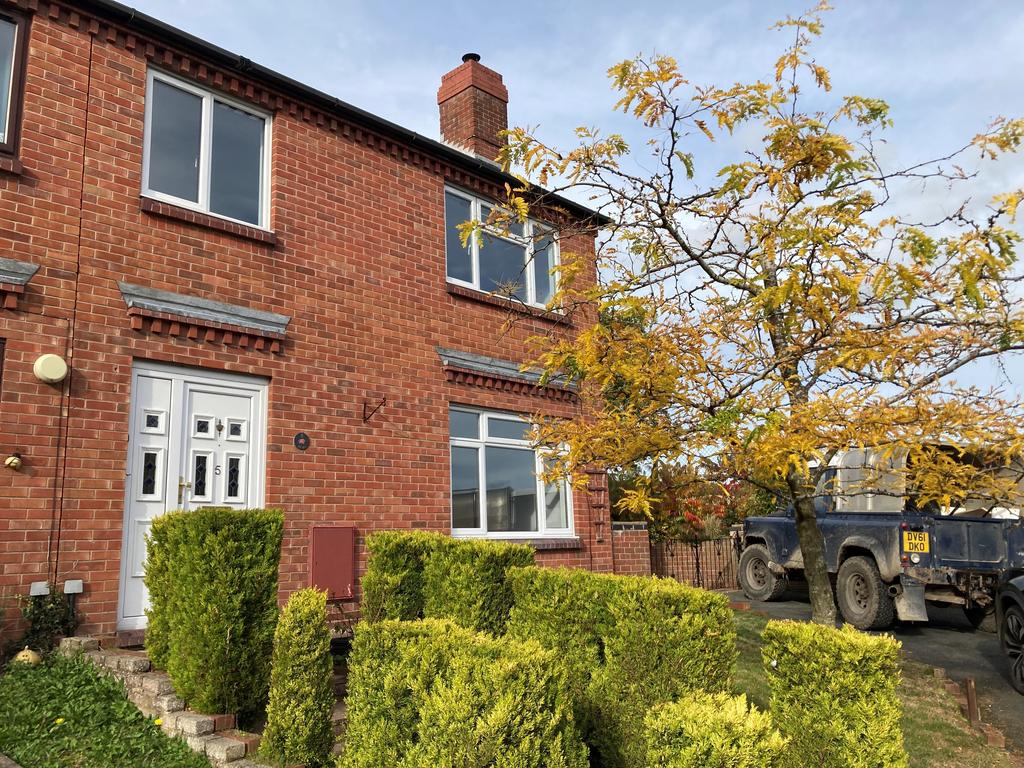 Oakfield Close, Worthen SY5 3 bed semidetached house to rent £825