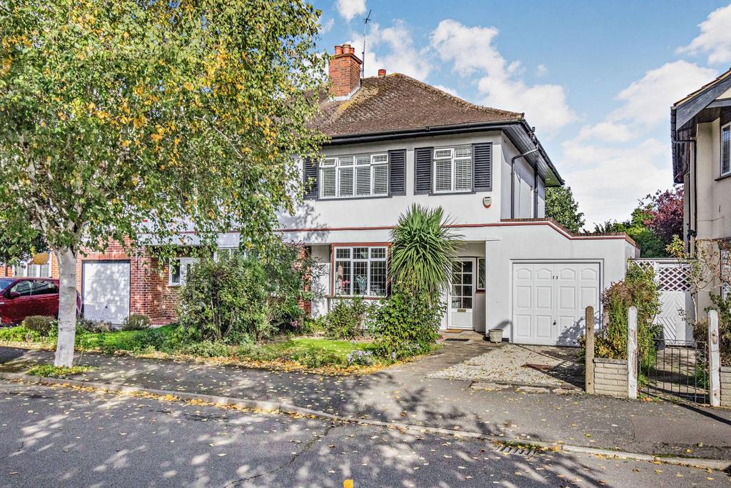 Deane Croft Road, Eastcote, Pinner, HA5 3 bed semidetached house £