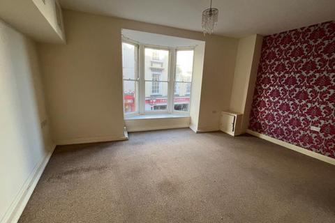 1 bedroom flat to rent, High Street, Ilfracombe, EX34 9EZ