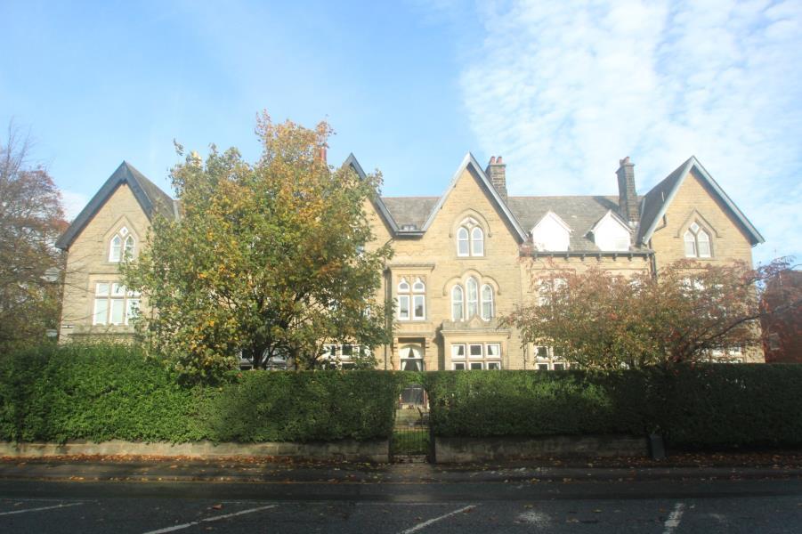 ETON COURT, KNARESBOROUGH ROAD, HARROGATE, HG1 4AB 2 bed flat £1,200