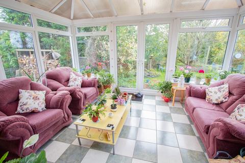 4 bedroom detached bungalow for sale, Whimple