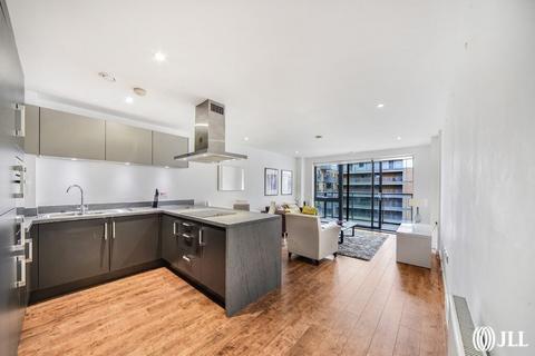 2 bedroom flat for sale, Lucienne Court, London E14