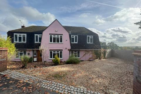 4 bedroom detached house for sale - Greenways, Sandhurst, Berkshire, GU47