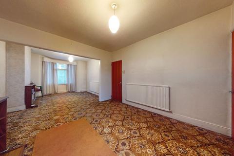 19 Ashburnham Road, Northampton, NN1 4QY