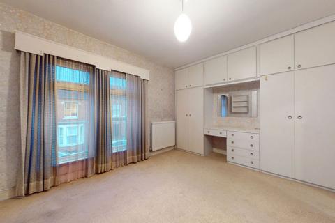 19 Ashburnham Road, Northampton, NN1 4QY