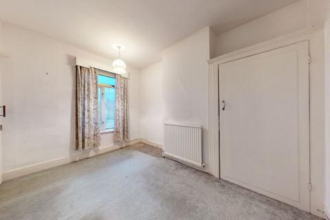 19 Ashburnham Road, Northampton, NN1 4QY