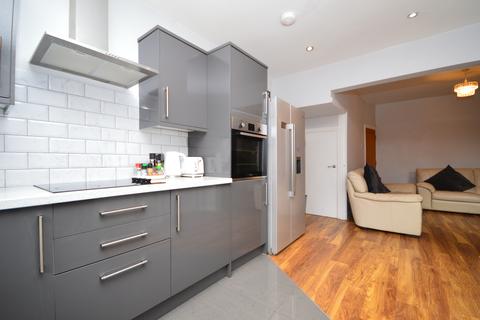3 bedroom terraced house for sale - Hollybank Road, Mossley Hill, Liverpool, Merseyside, L18