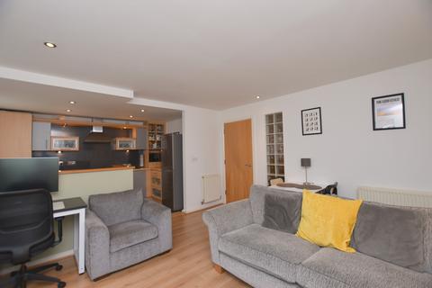 2 bedroom apartment for sale - Ellerman Road, City Quay, Liverpool, Merseyside, L3