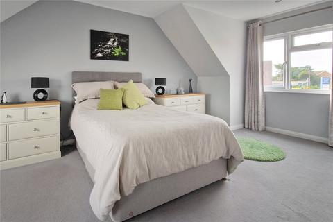 1 Seafield Road, Rustington, Littlehampton, BN16 2SE