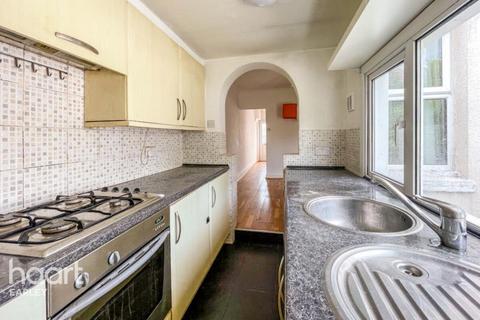 2 bedroom terraced house to rent, Upper Crown Street, Reading