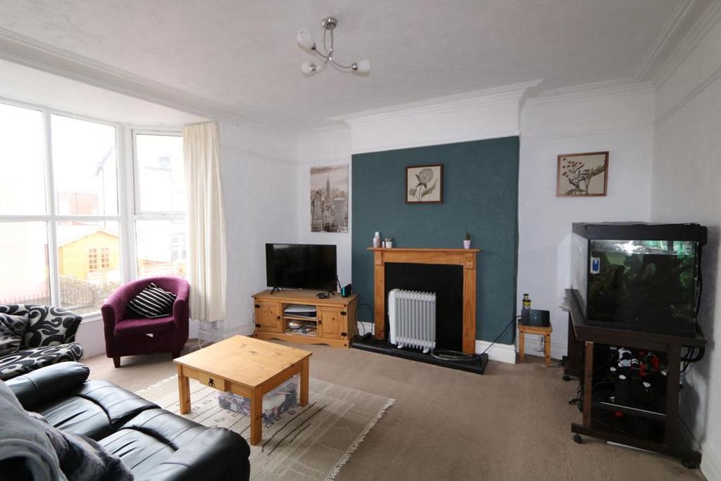 High Street, Tywyn LL36 Mixed use for sale £265,000