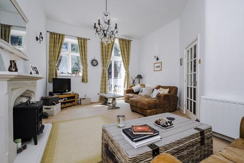 15 Dawpool Farm, Thurstaston, Wirral, CH61 0HR