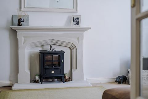 15 Dawpool Farm, Thurstaston, Wirral, CH61 0HR