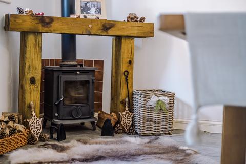 15 Dawpool Farm, Thurstaston, Wirral, CH61 0HR