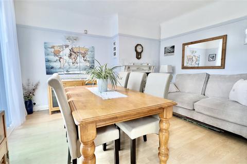 21 Fernlea Road, Heswall, Wirral, CH60 5SH
