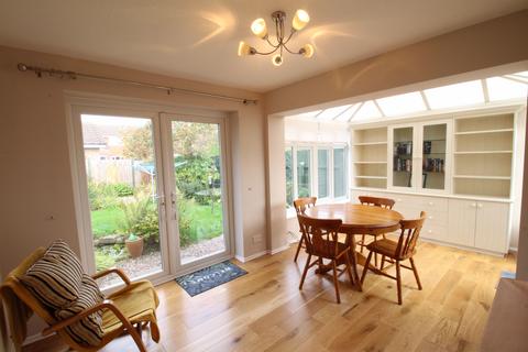 7 Brook Walk, Wirral, CH61 4YN