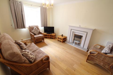 7 Brook Walk, Wirral, CH61 4YN