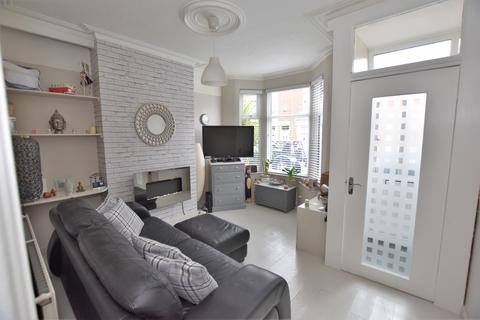 5 Apsley Avenue, Wallasey, CH45 5DS