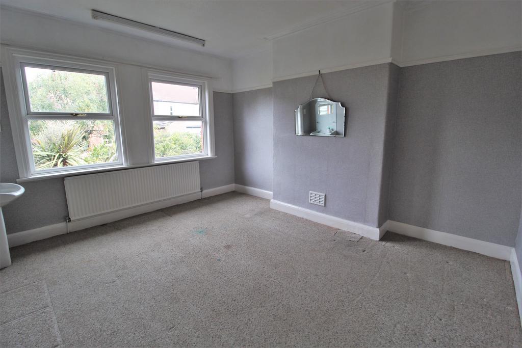 Willowbank Road, Devonshire Park, Wirral, CH42 4 bed semidetached