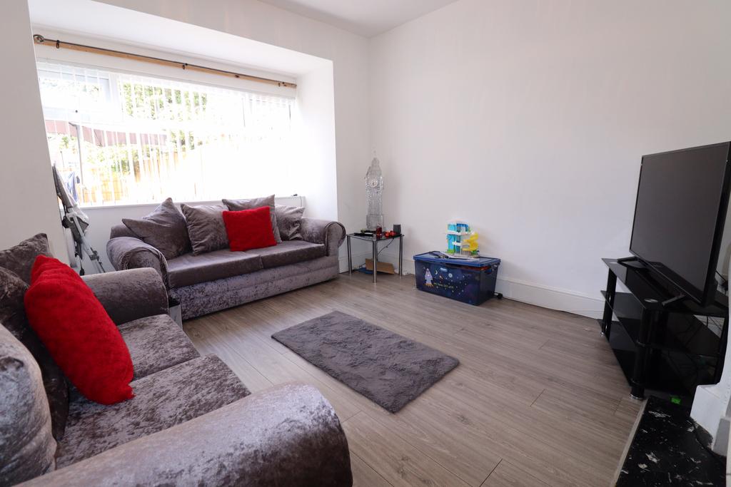Hoylake Road, Birkenhead, Merseyside... 3 bed semidetached house £
