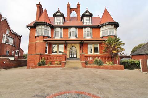 1 bedroom apartment for sale, Cambridge Road, Southport, Merseyside, PR9