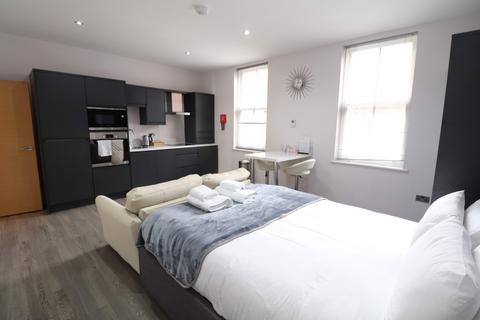 Studio to rent - Coronation Walk, Southport, Merseyside, PR8