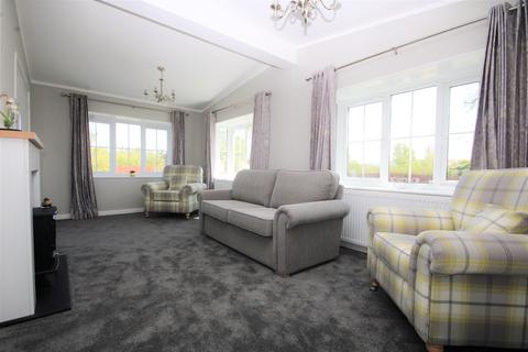 2 bedroom bungalow for sale, Park Lane, Park Road, Meols, Wirral, Merseyside, CH47