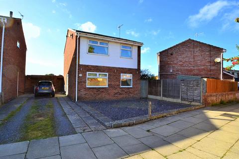 3 bedroom detached house for sale - Brookdale Avenue South, Wirral, Merseyside, CH49