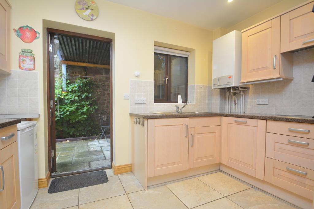 Merrivale Farm, RossonWye, HR9 2 bed flat £850 pcm (£196 pw)