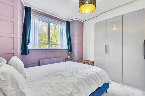 Flat 1, Bevington House, 23 - 25 Manor Road, Beckenham, BR3 5JB