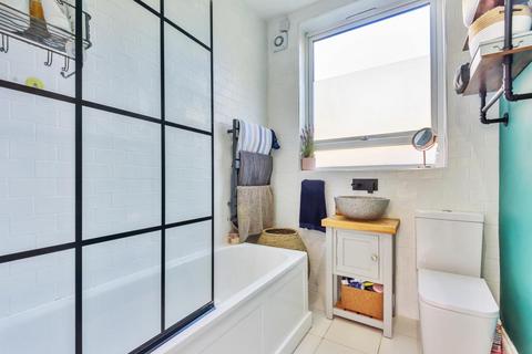 Flat 1, Bevington House, 23 - 25 Manor Road, Beckenham, BR3 5JB