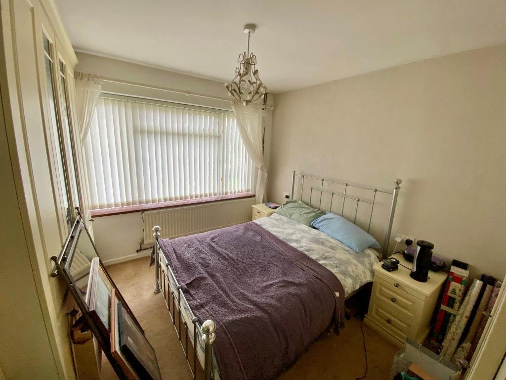 Sydenham, Chinnor, OX39 2 bed semidetached bungalow £450,000