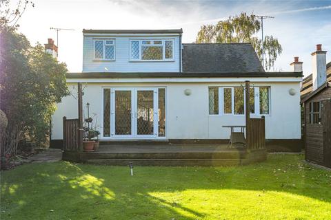 3 bedroom bungalow for sale, Acacia Drive, Thorpe Bay, Essex, SS1