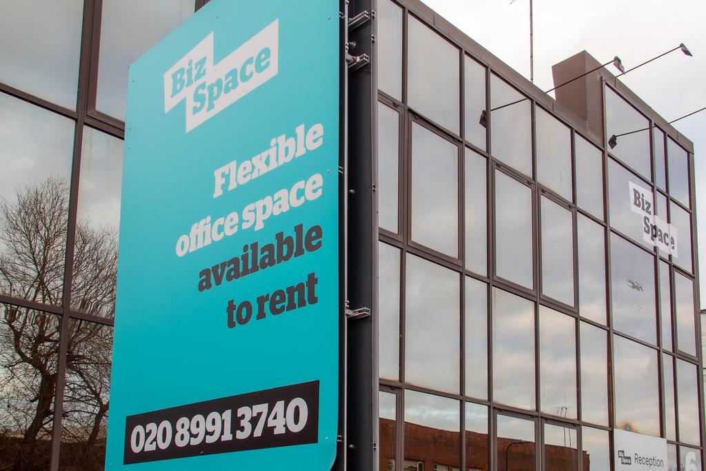 Wadsworth Road, Perivale, London, UB6 & retail space £2,378