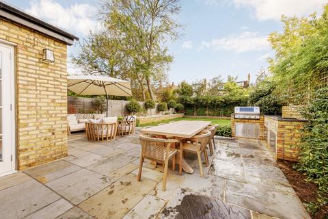 Flat 2, 7 Denbigh Road, London, W13 8QA