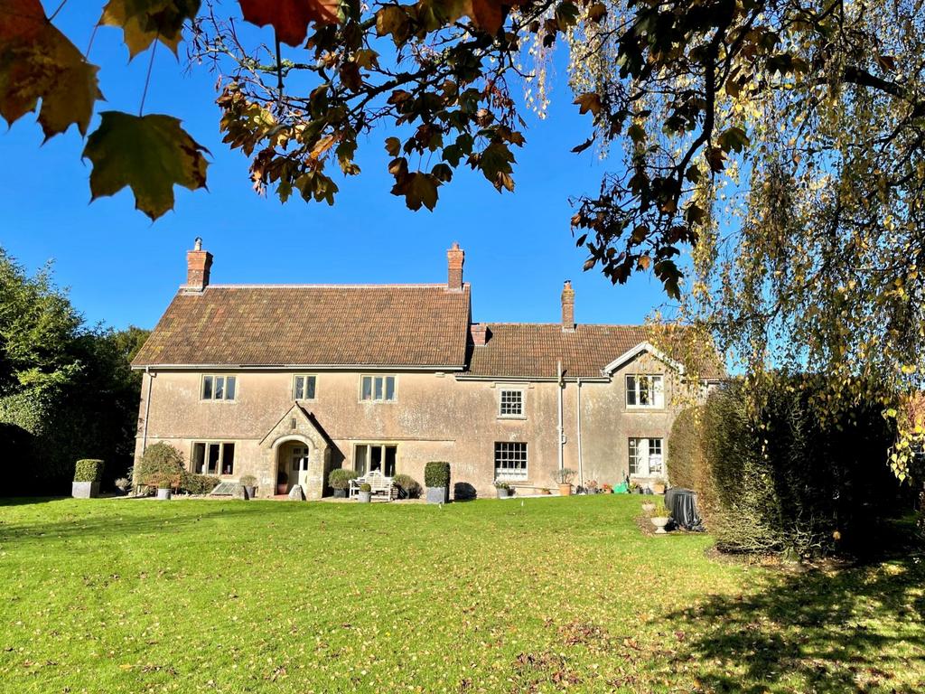 Maiden Bradley, Warminster, Wiltshire 6 bed house £4,100 pcm (£946 pw)