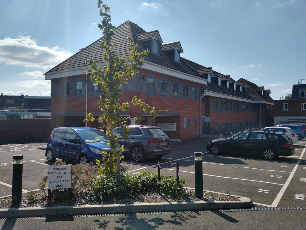 Manor House rear Broadstone.jpg