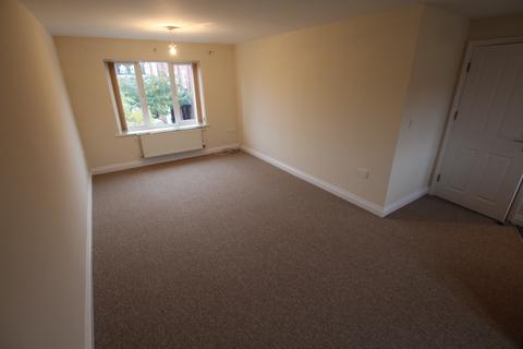 2 bedroom flat to rent, Sharlotte Court, Uttoxeter, ST14