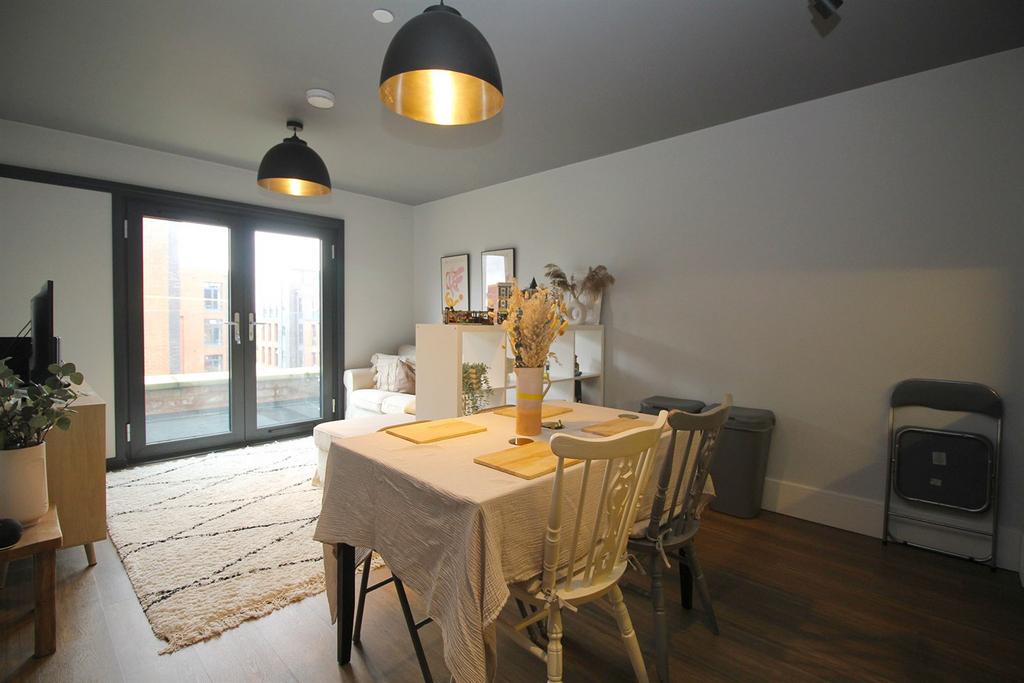 Lounge / Diner