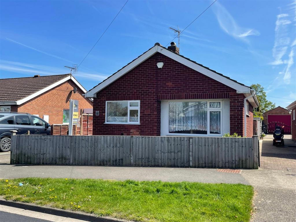 Queens Road, Skegness, PE25 2JE 2 bed detached bungalow for sale £199,950