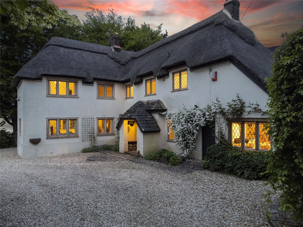 Charminster, Dorset 4 bed detached house for sale £825,000