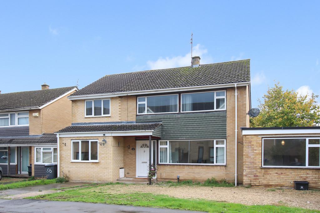 Kenilworth Gardens, Melksham 4 bed detached house £1,500 pcm (£346 pw)
